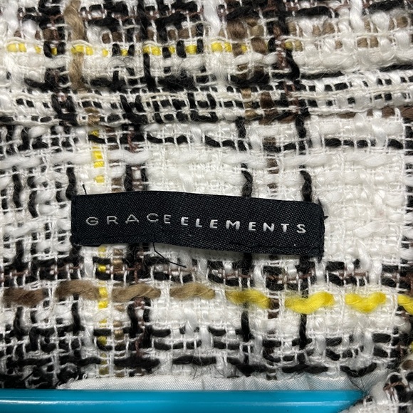 Short sleeve lined jacket by Grace Elements - Picture 4 of 9